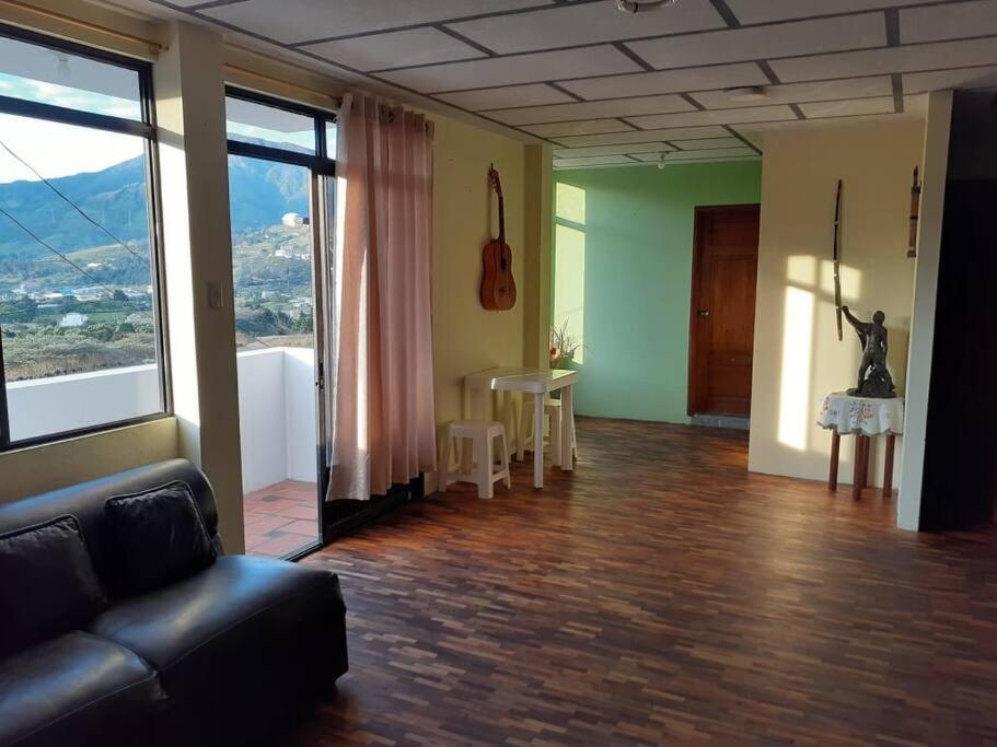 Amplio Y Comodo Departamento. Loja Exteriör bild